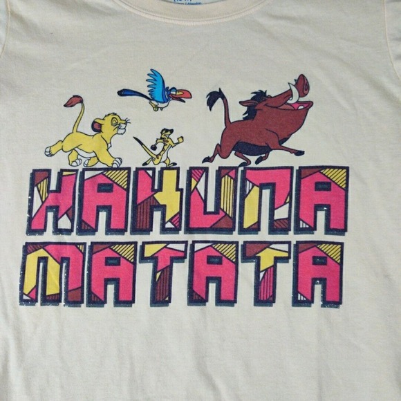 Disney Shirt Girls XL 15/17 Yellow The Lion King Hakuna Matata Casual Cartoon - Picture 2 of 7